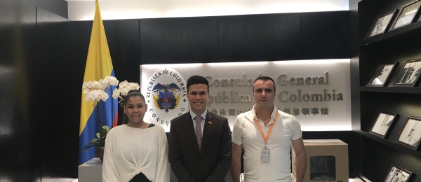 Inició la jornada electoral presidencial 2018 para la segunda vuelta en el Consulado de Colombia en Guangzhou